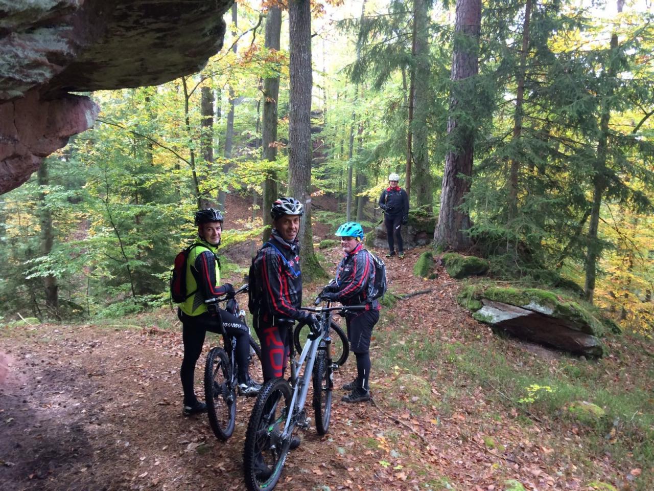 VTT Bitcherland : Groupir sous le cailloux