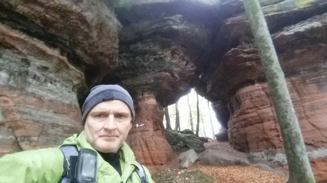 22 oct : à la recherche d'une grotte pour hiverné !