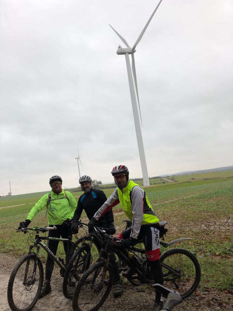 23 déc : groupir du côté des éoliennes d'H
