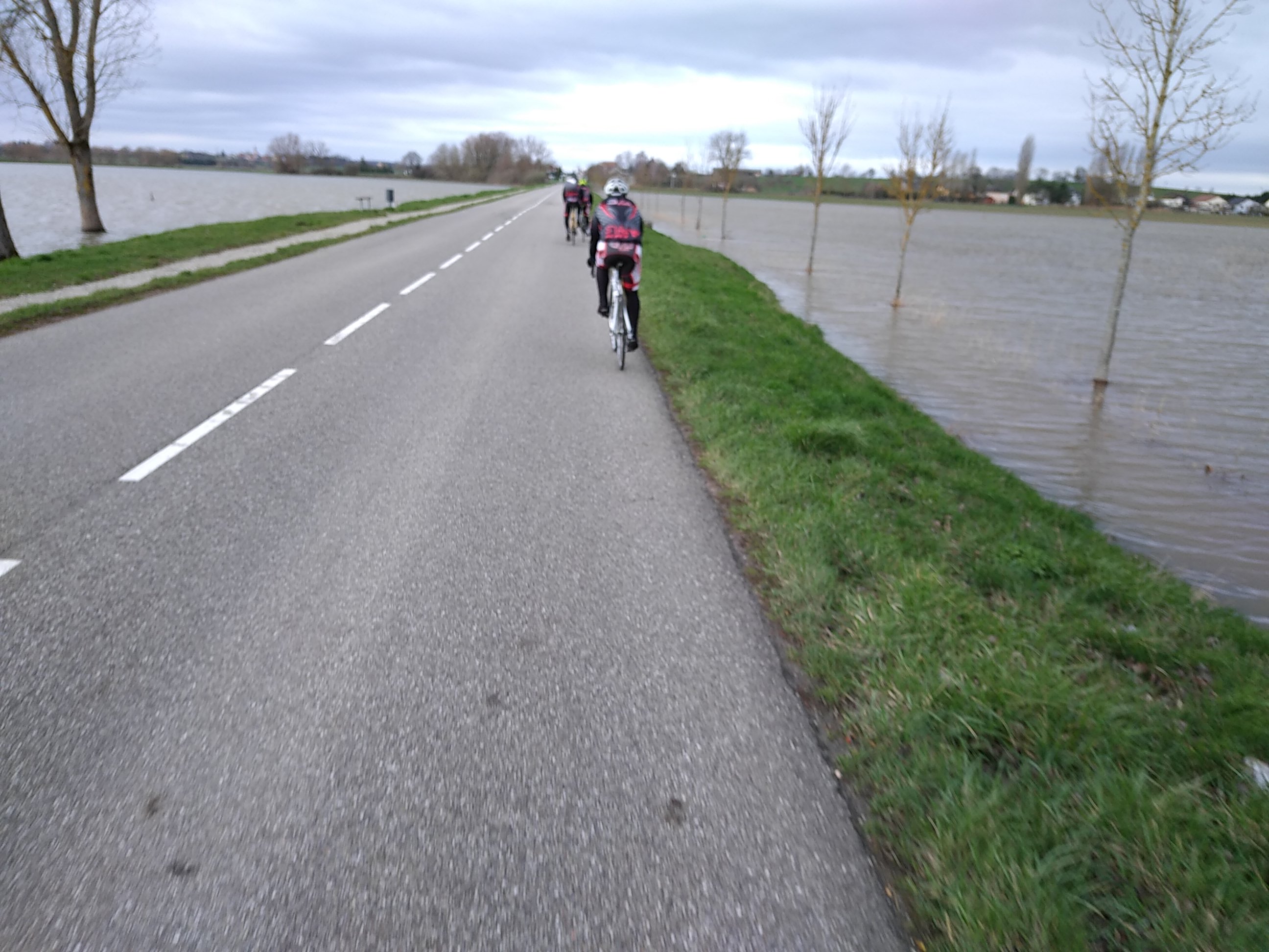 17 mars : la jetée sur le front de mer !