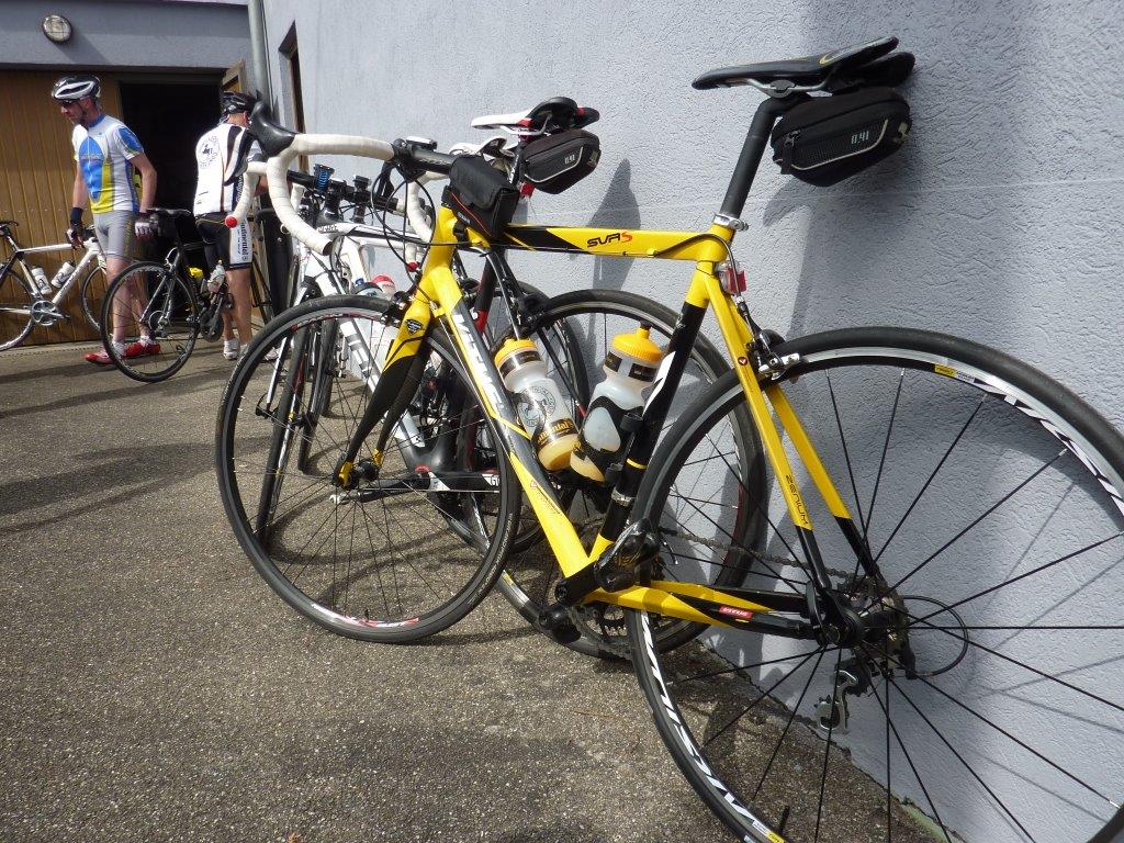 Magnifique vélo jaune