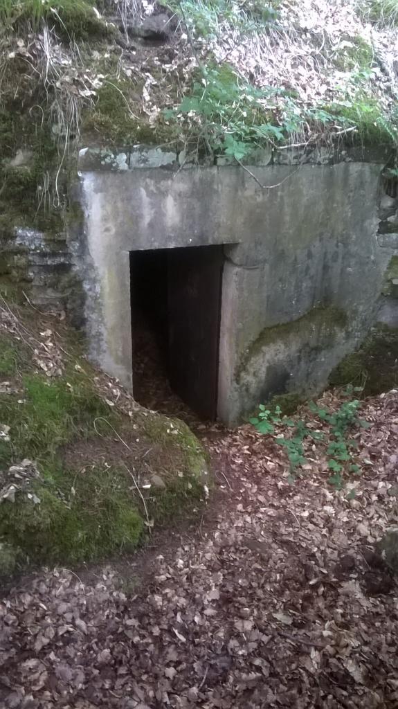 Lundi : entrée du tunnel